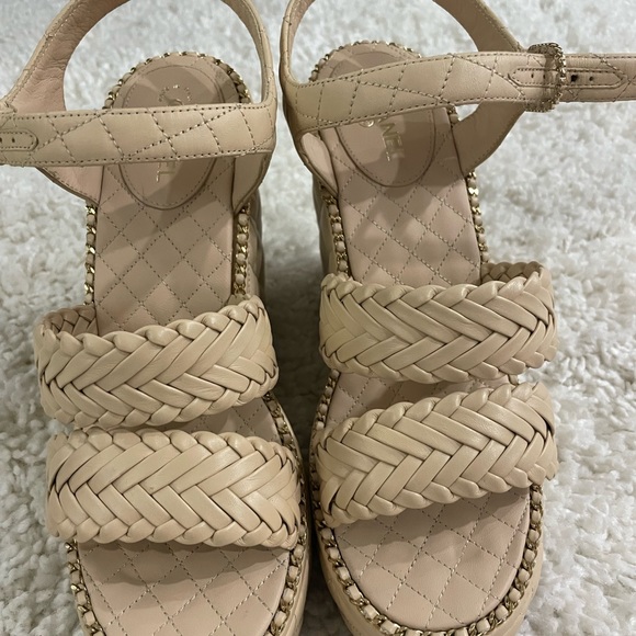 CHANEL WEDGES SIZE 39 NIB - Picture 9 of 12